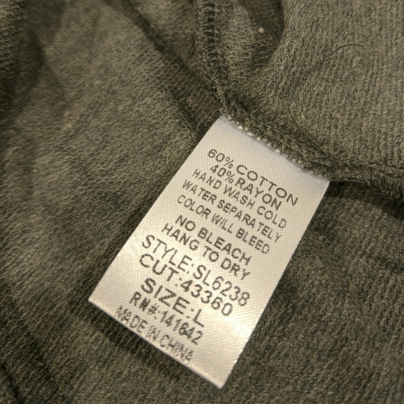 Roll sleeve button front twist waist tulip dress - Picture 6 of 6